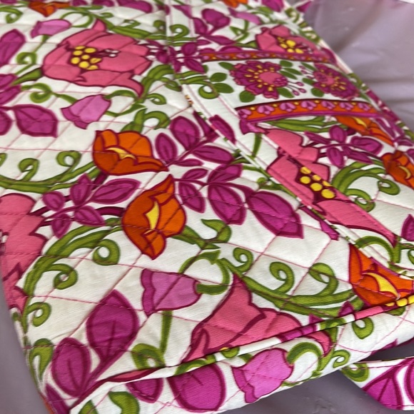 RARE ***VERA BRADLEY COMPUTER HIPSTER LILLI BELL*** - Picture 3 of 7